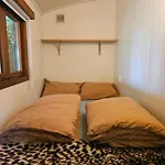 Cosy Cabin
